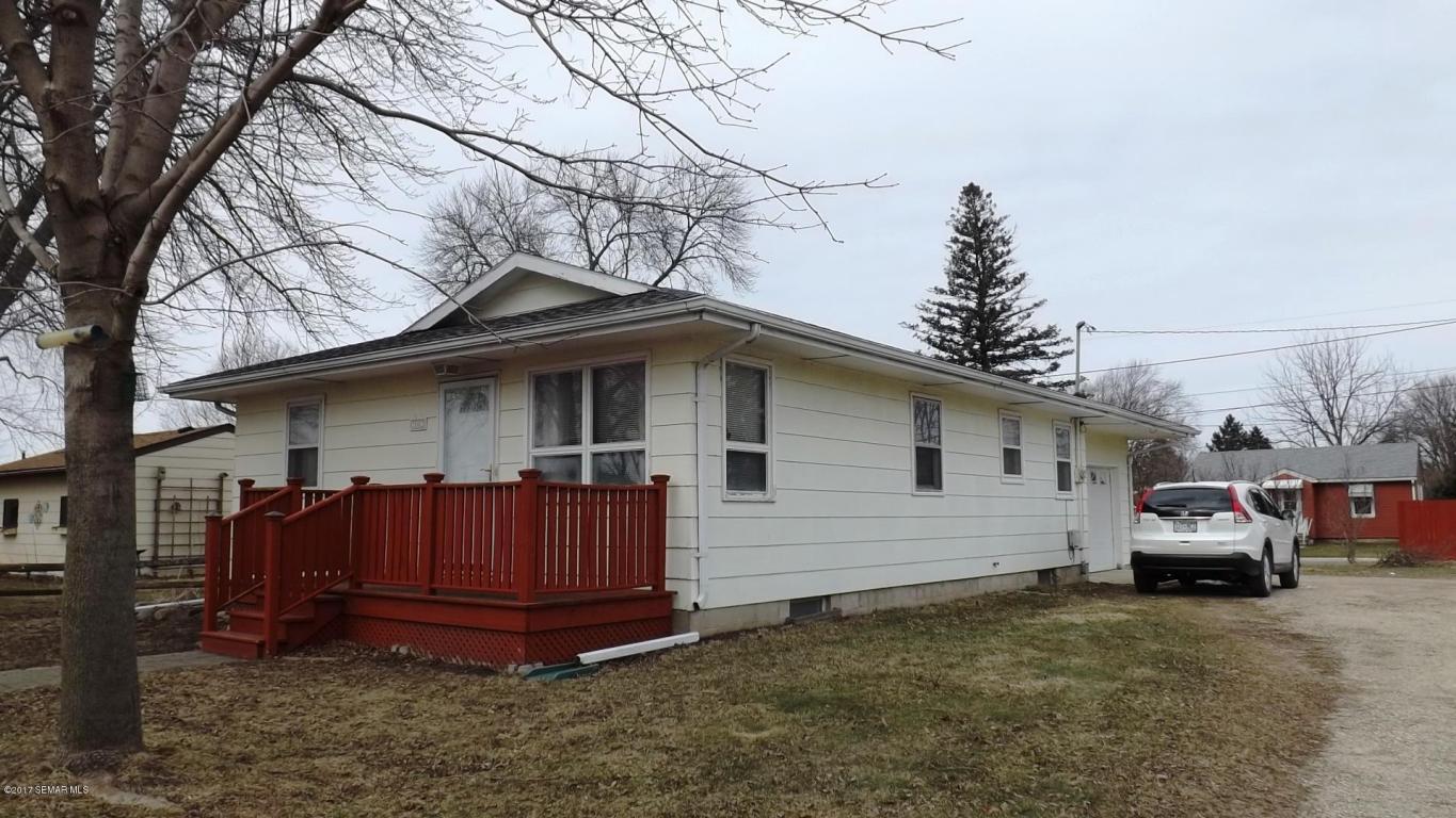 2002 Riviera Drive, Albert Lea, MN 56007