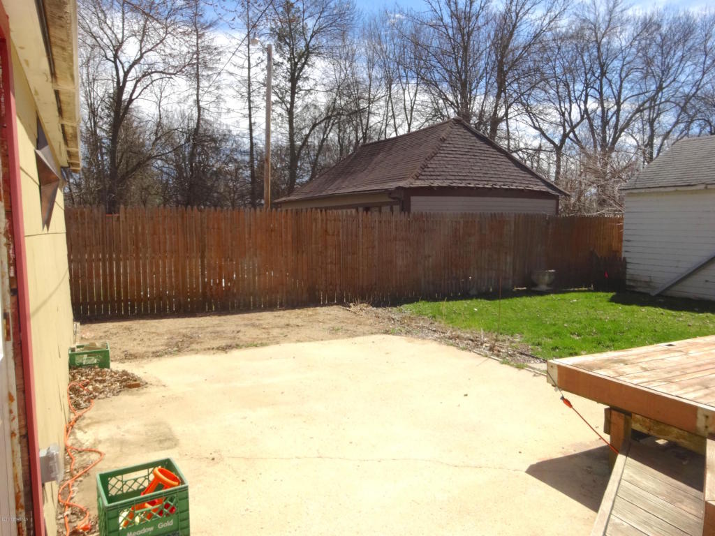 808 Harding Avenue, Albert Lea, MN 56007