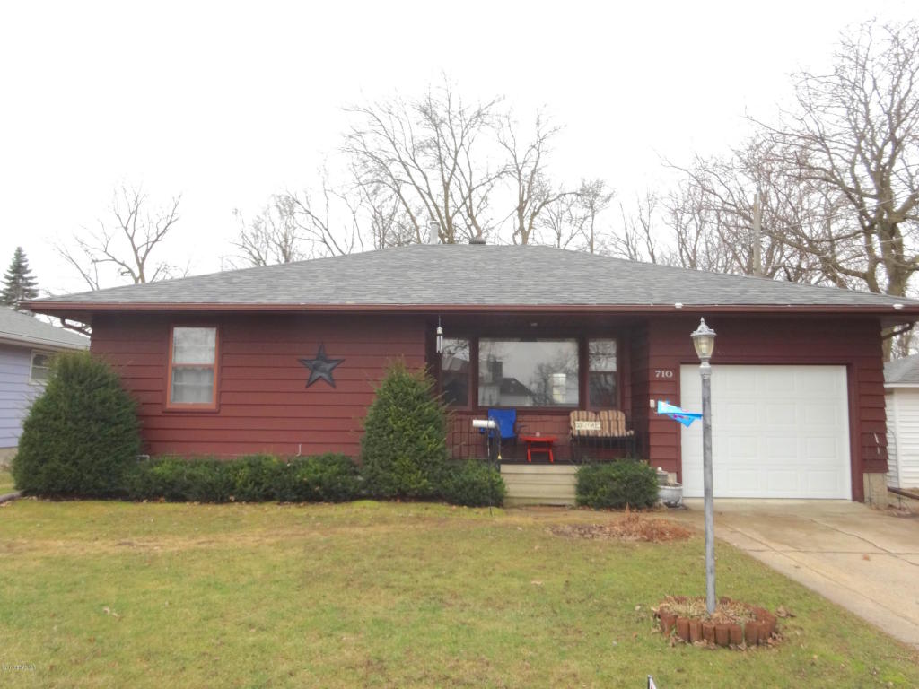 710 Amelia Place, Albert Lea, MN 56007
