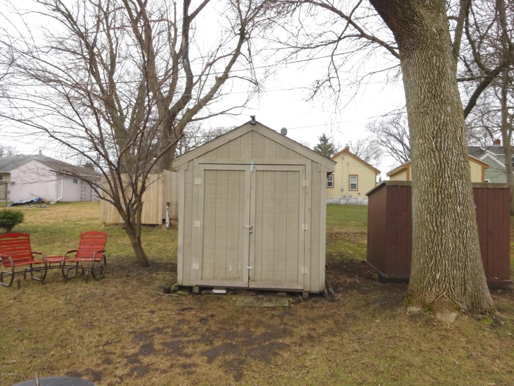 710 Amelia Place, Albert Lea, MN 56007