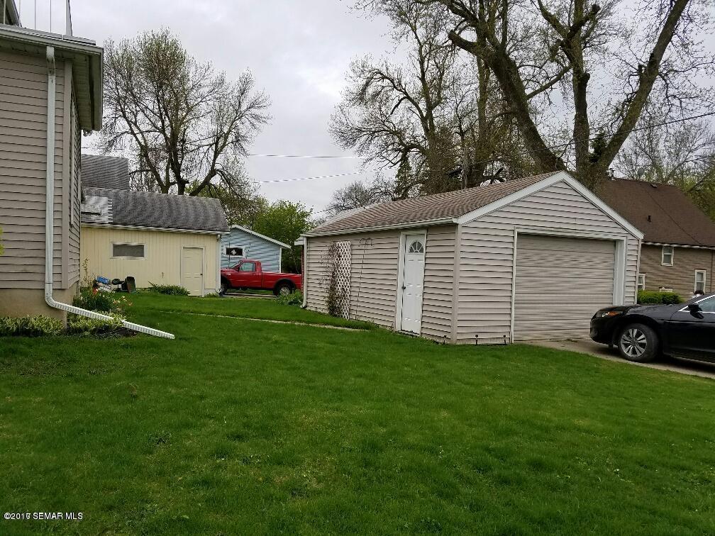 1010 James Avenue, Albert Lea, MN 56007
