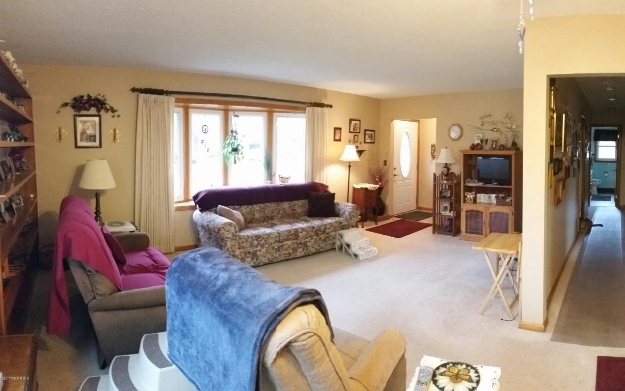 951 3rd Avenue S, Albert Lea, MN 56007