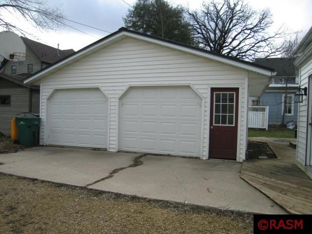 416 N Moore, Blue Earth, MN 56013