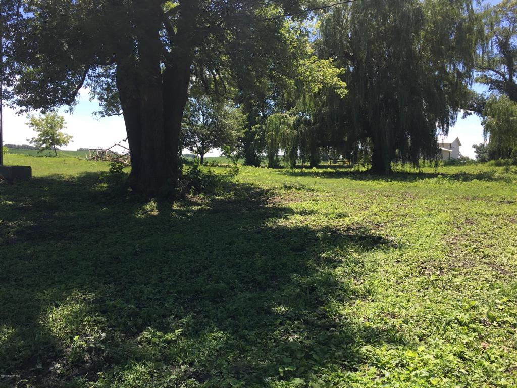 29783 762nd Avenue, Clarks Grove, MN 56016