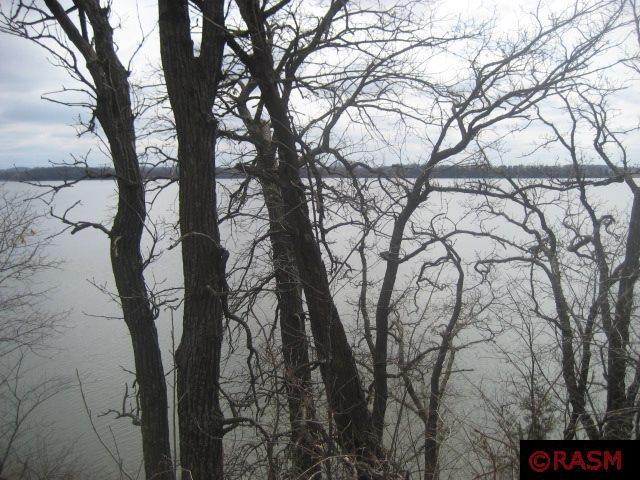 26015 Island, Cleveland, MN 56017