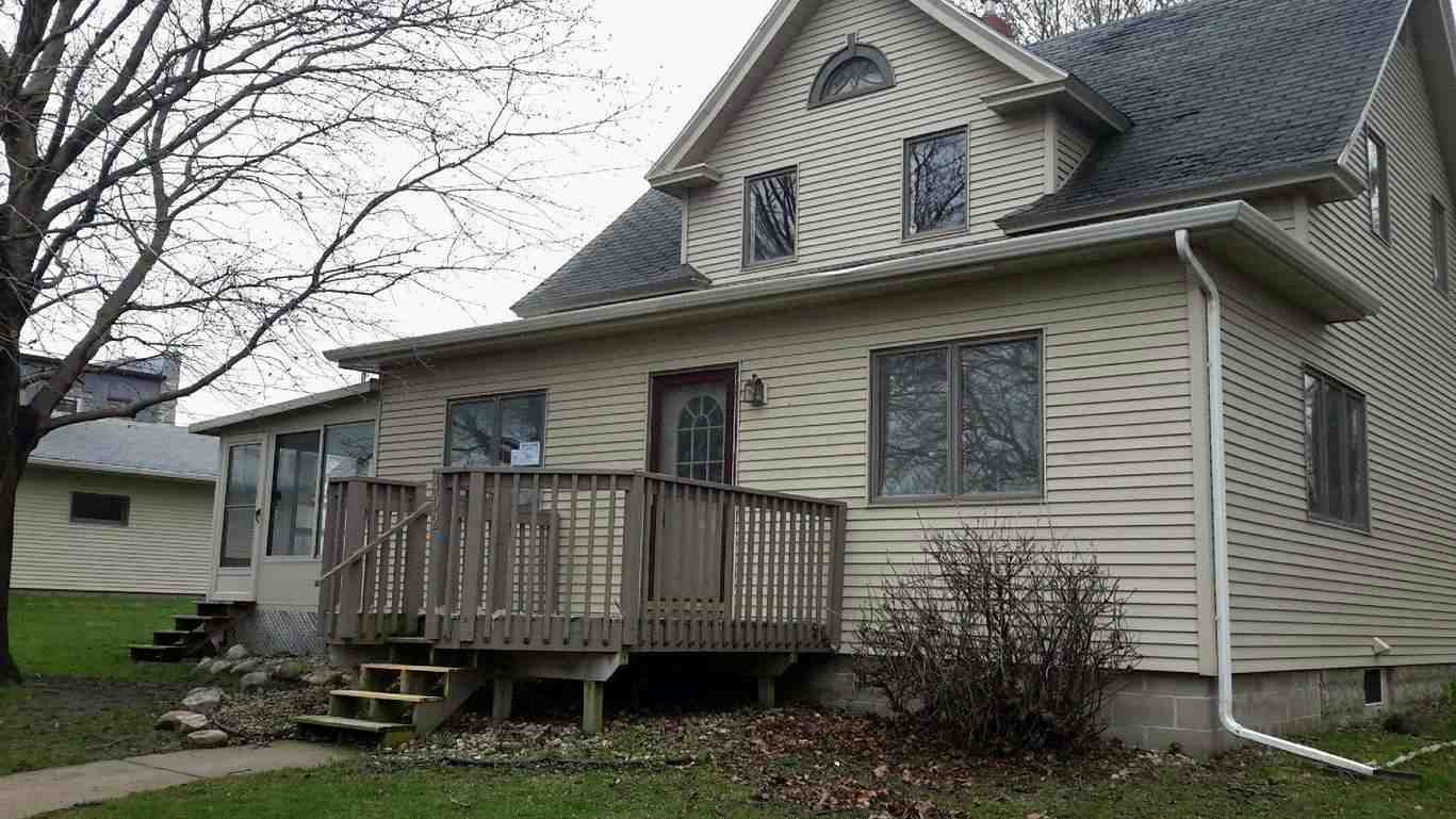 402 2nd St NEllendale, MN, 56026Steele County