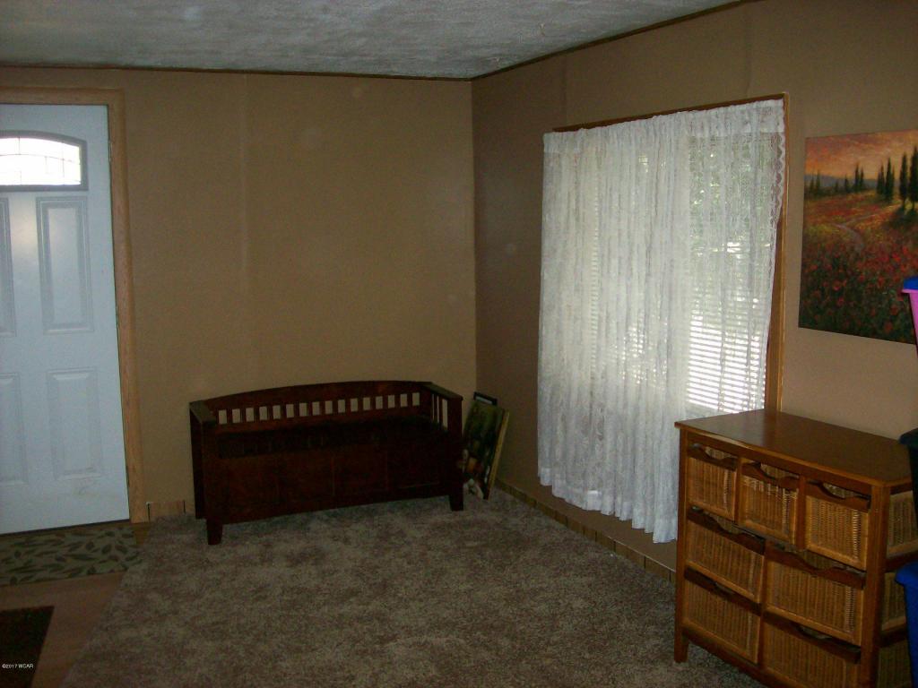 1310 N Prairie Ave, Fairmont, MN 56031