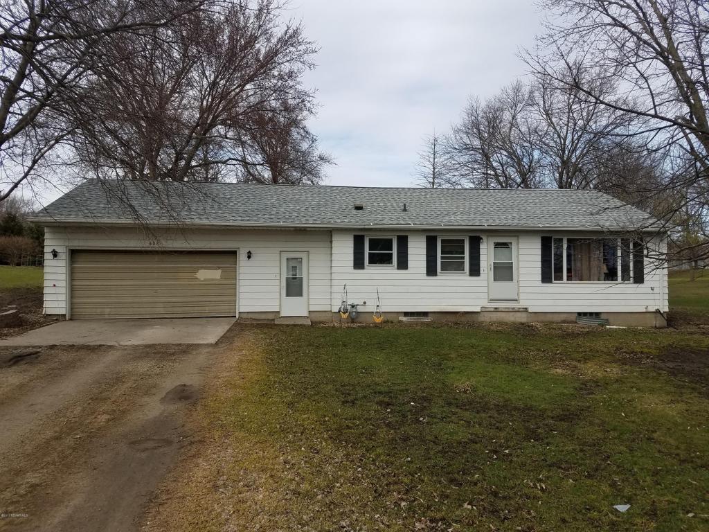 608 Lakeshore Drive, Freeborn, MN 56032