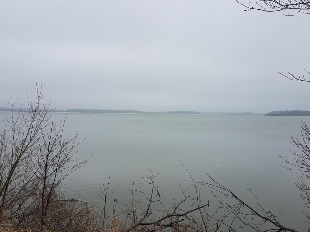 608 Lakeshore Drive, Freeborn, MN 56032
