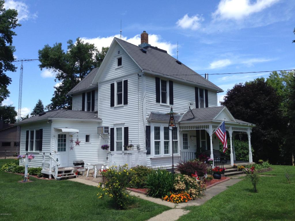 410 1st Avenue SE, Glenville, MN 56036