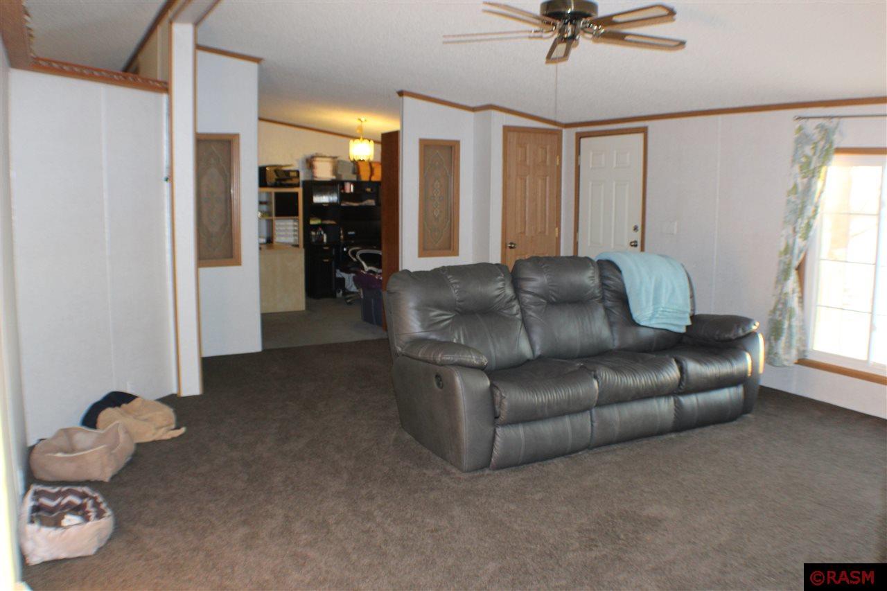 849 Chapel, Good Thunder, MN 56037