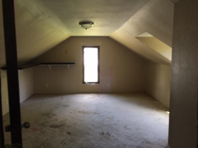 13739 560th AveGood Thunder, MN, 56037Blue Earth County