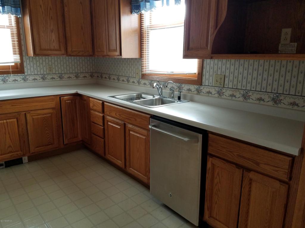 605 Lincoln Street, Hartland, MN 56042