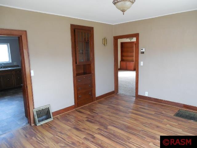 303 NE 1st, Madelia, MN 56062