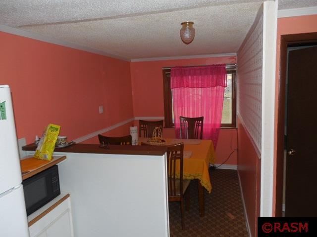 19 NE 2nd, Madelia, MN 56062
