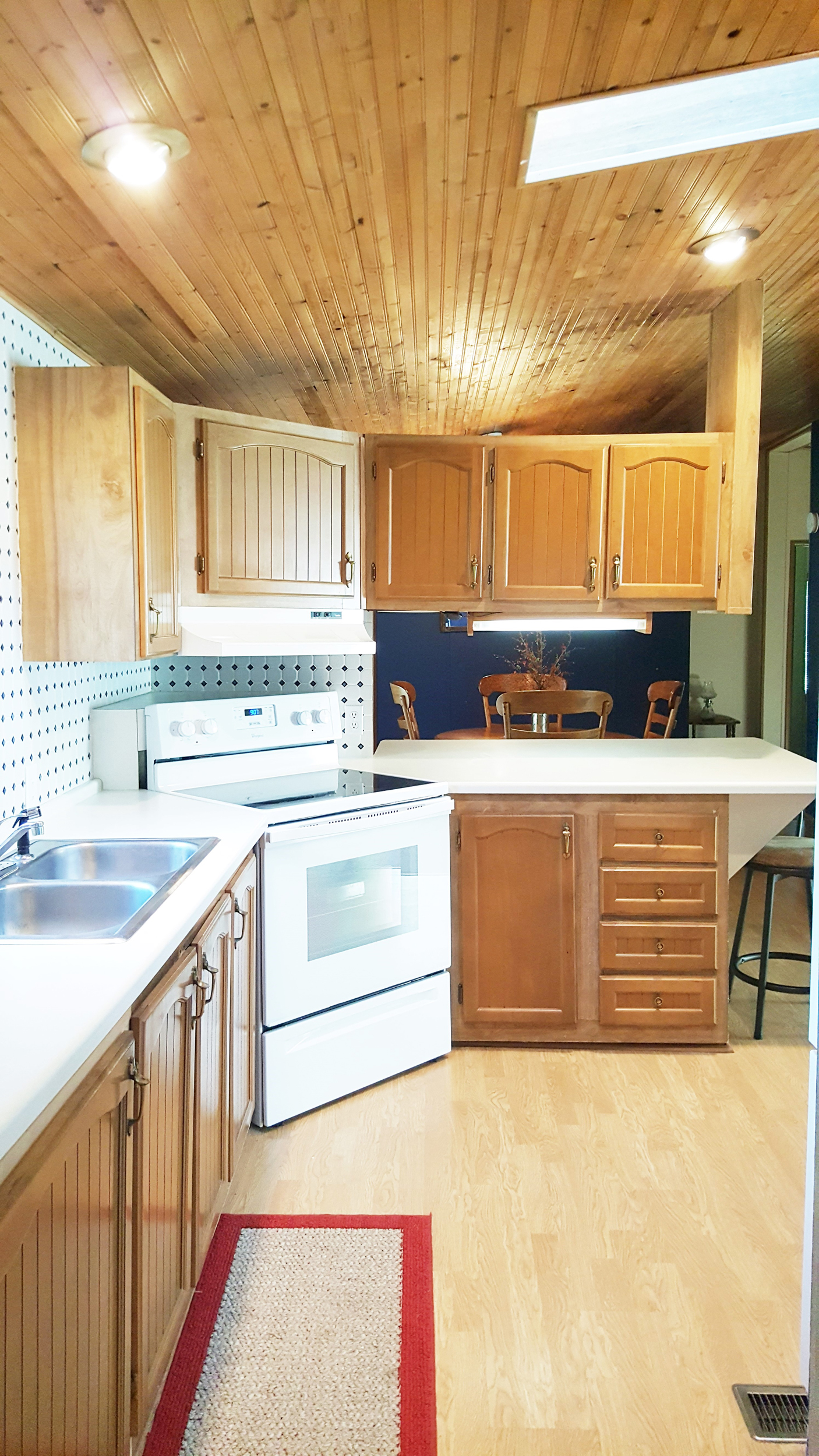 404 SE 4th Avenue, Mapleton, MN 56065