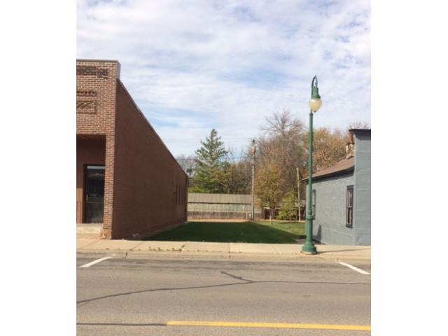 108 1st Street S, Montgomery, MN 56069