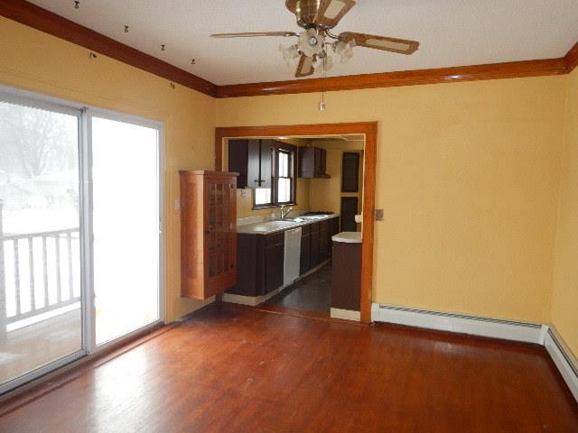 204 5th St SEMontgomery, MN, 56069Le Sueur County