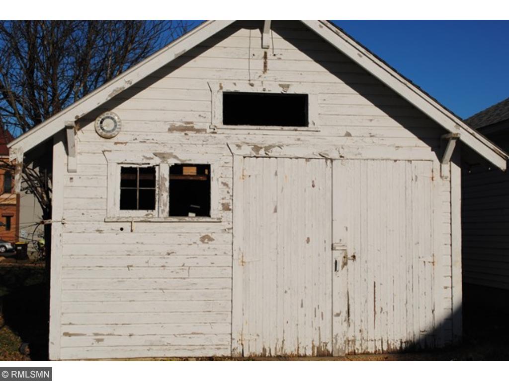 715 4th Avenue S, Saint James, United States 56081