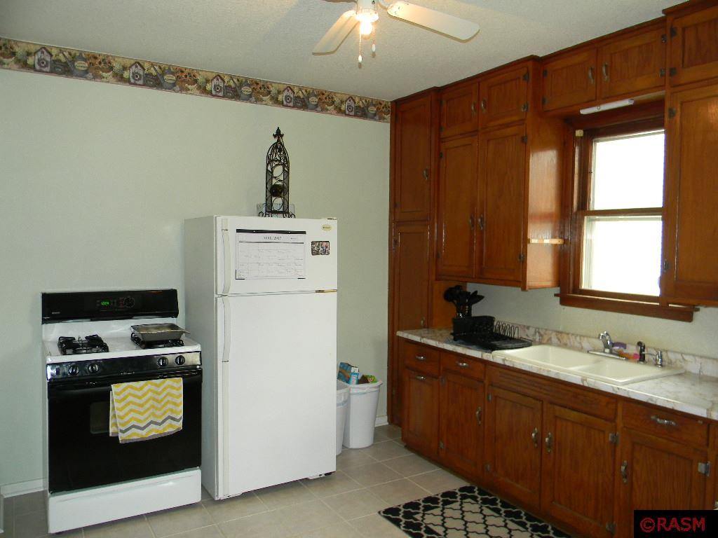 210 Elm NE, Sleepy Eye, MN 56085