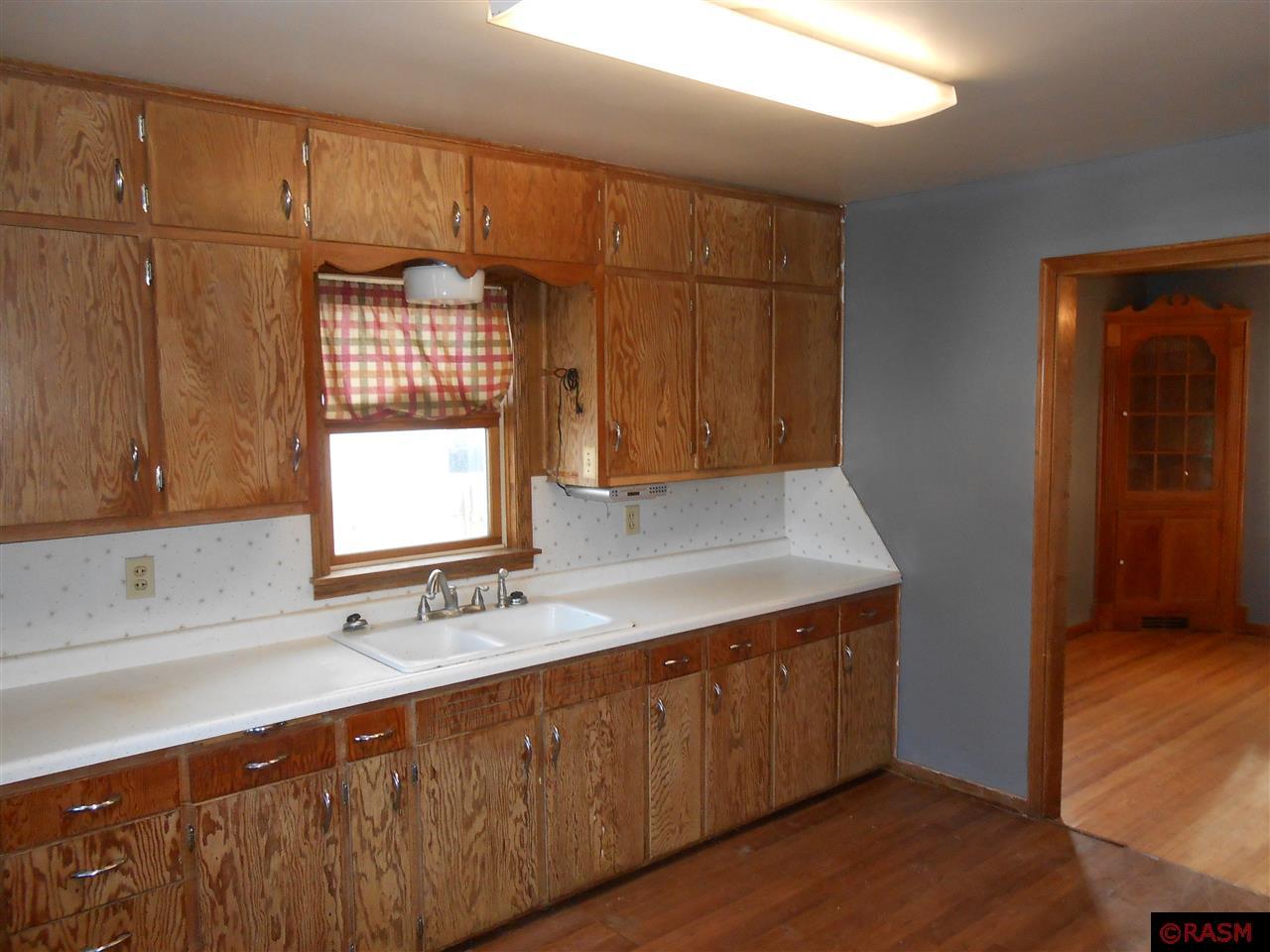 817 S First Avenue, Sleepy Eye, MN 56085
