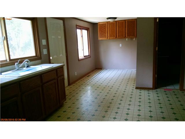 203 1st St EVernon Center, MN, 56090Blue Earth County