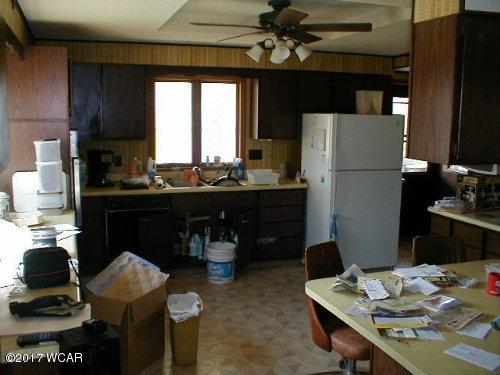 190 3rd Street, Wells, MN 56097