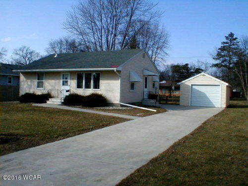 661 7th St Sw, Wells, MN 56097