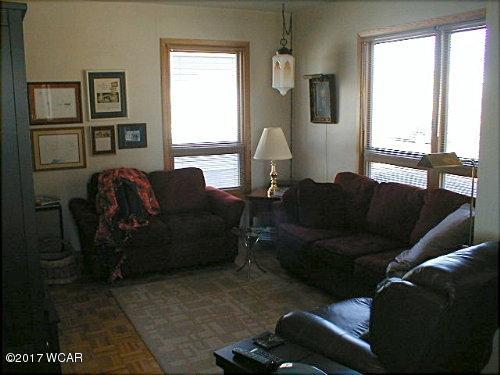 490 6th Avenue, Wells, MN 56097