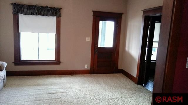 127 SW 3rd, Winnebago, MN 56098