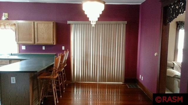 127 SW 3rd, Winnebago, MN 56098