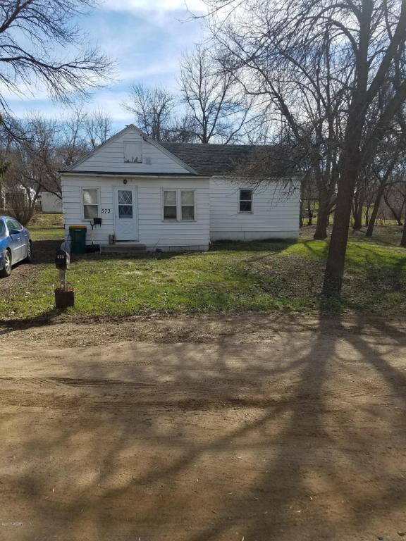 573 Quevli Avenue, Windom, MN 56101