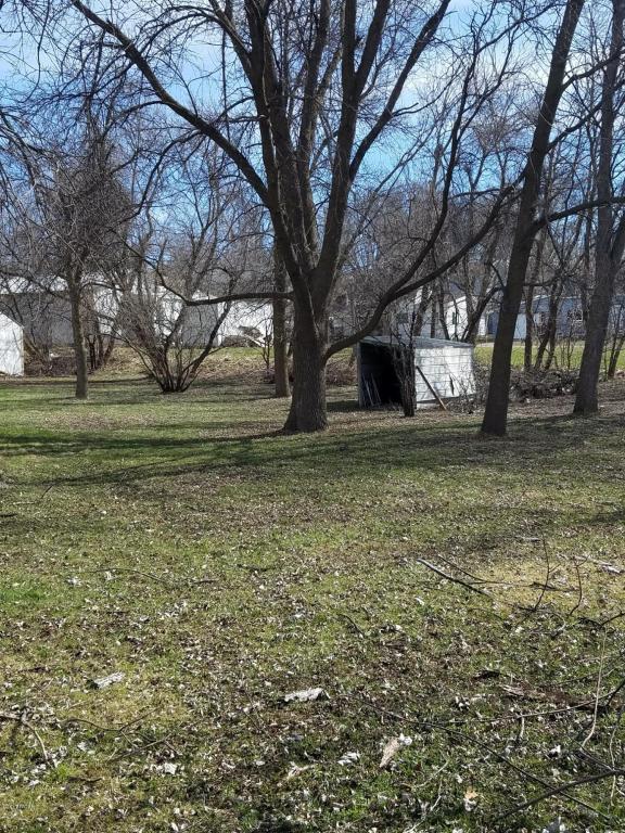 573 Quevli Avenue, Windom, MN 56101