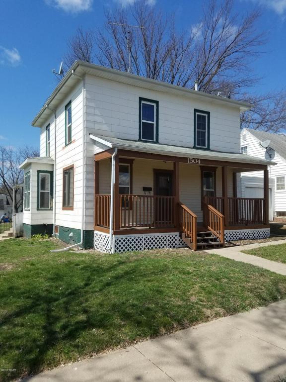 1504 3rd Avenue, Windom, MN 56101