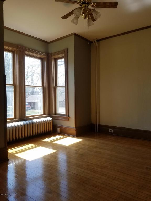1504 3rd Avenue, Windom, MN 56101