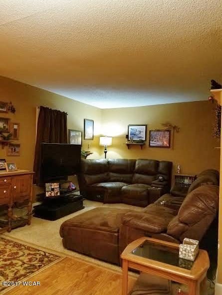 664 12th Street, Windom, MN 56101