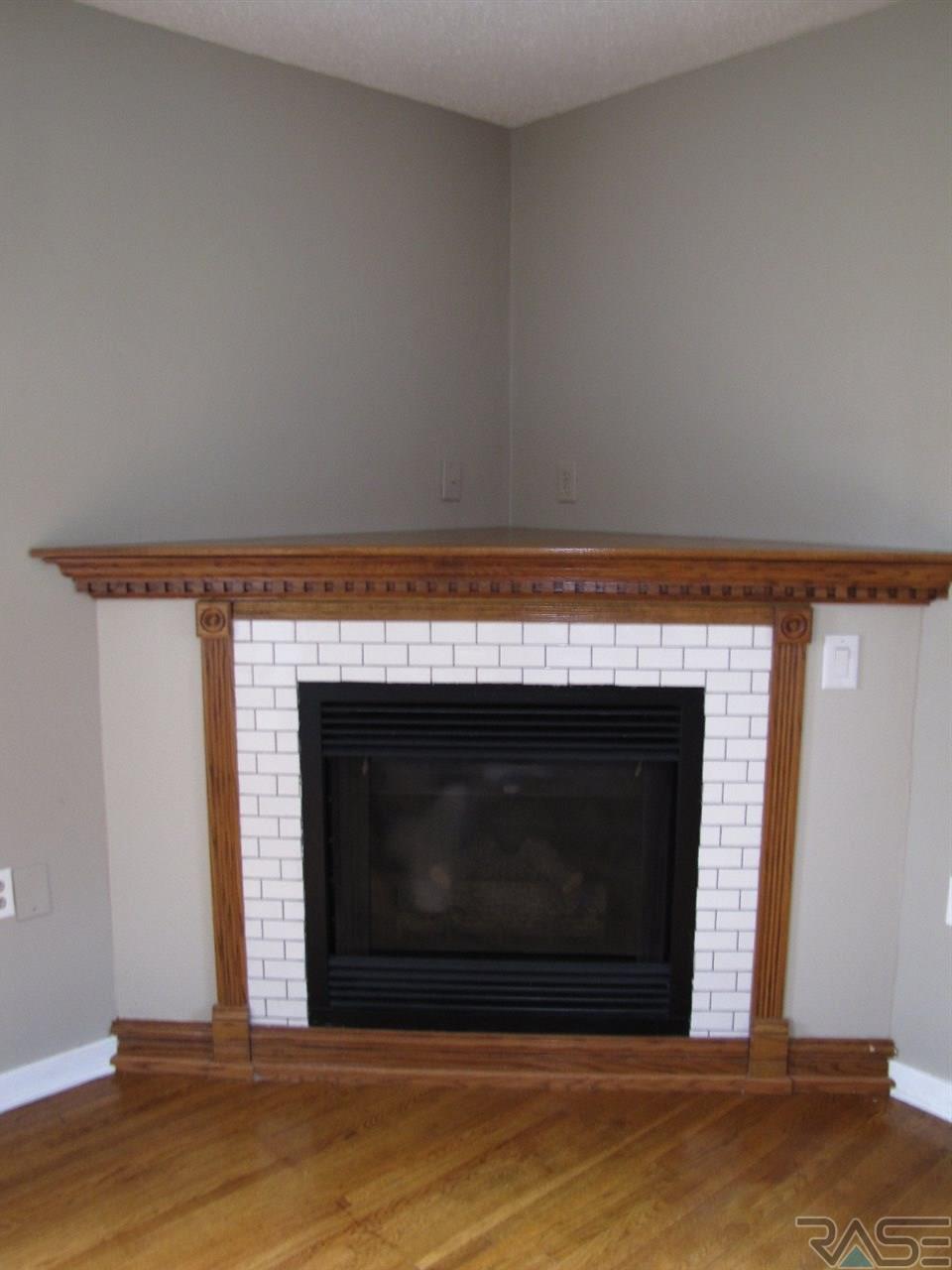 607 W Luverne St, Luverne, MN 56156