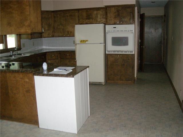 109 Elm StLuverne, MN, 56156Rock County