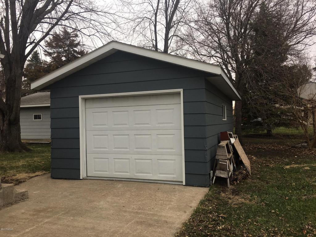 2033 25th Street, Slayton, MN 56172