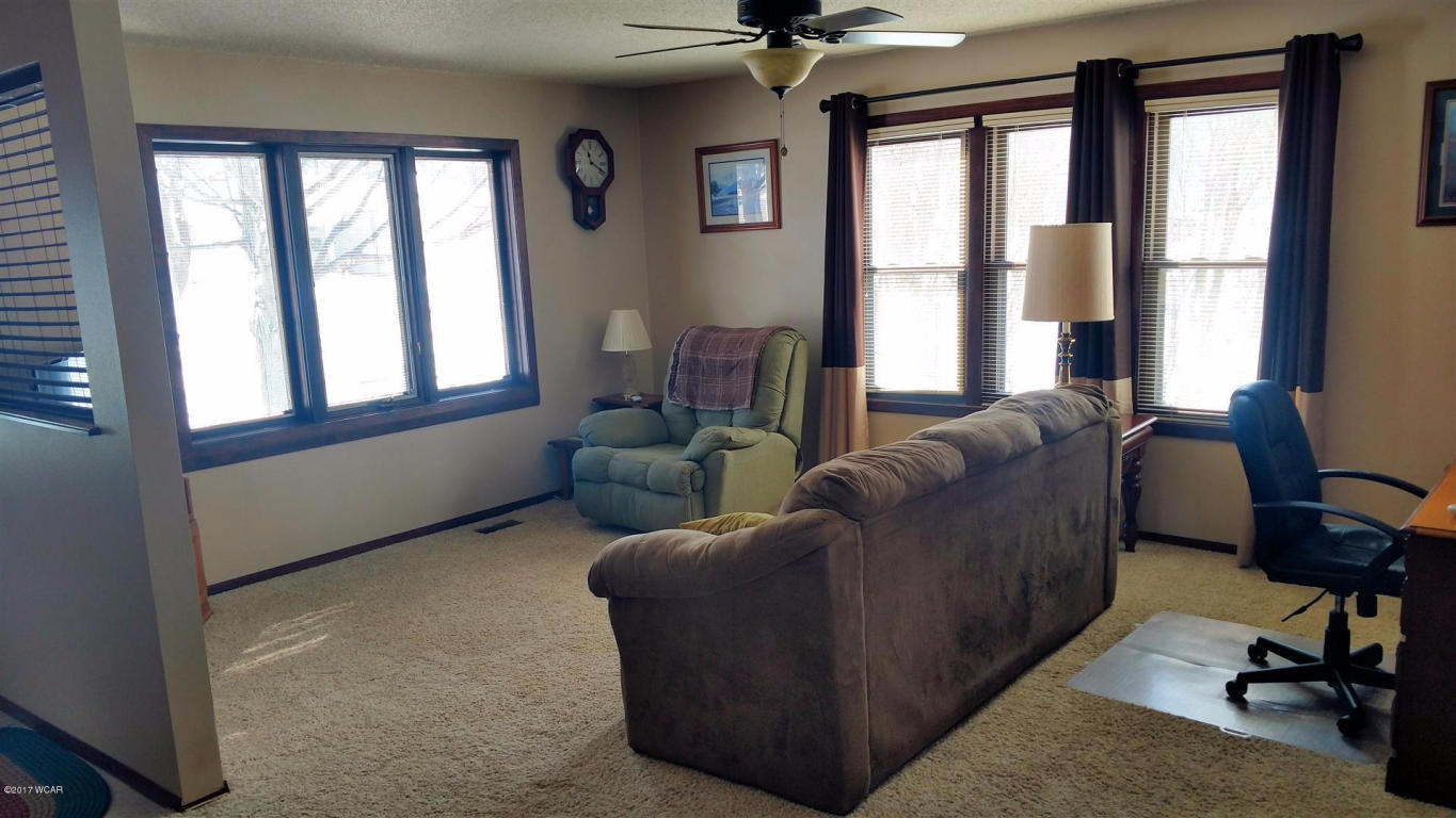 2922 Norwood Avenue, Slayton, MN 56172