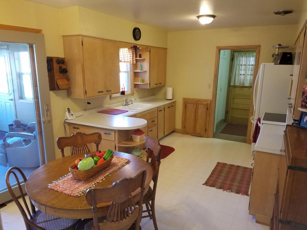 646 Davis Avenue, Westbrook, MN 56183