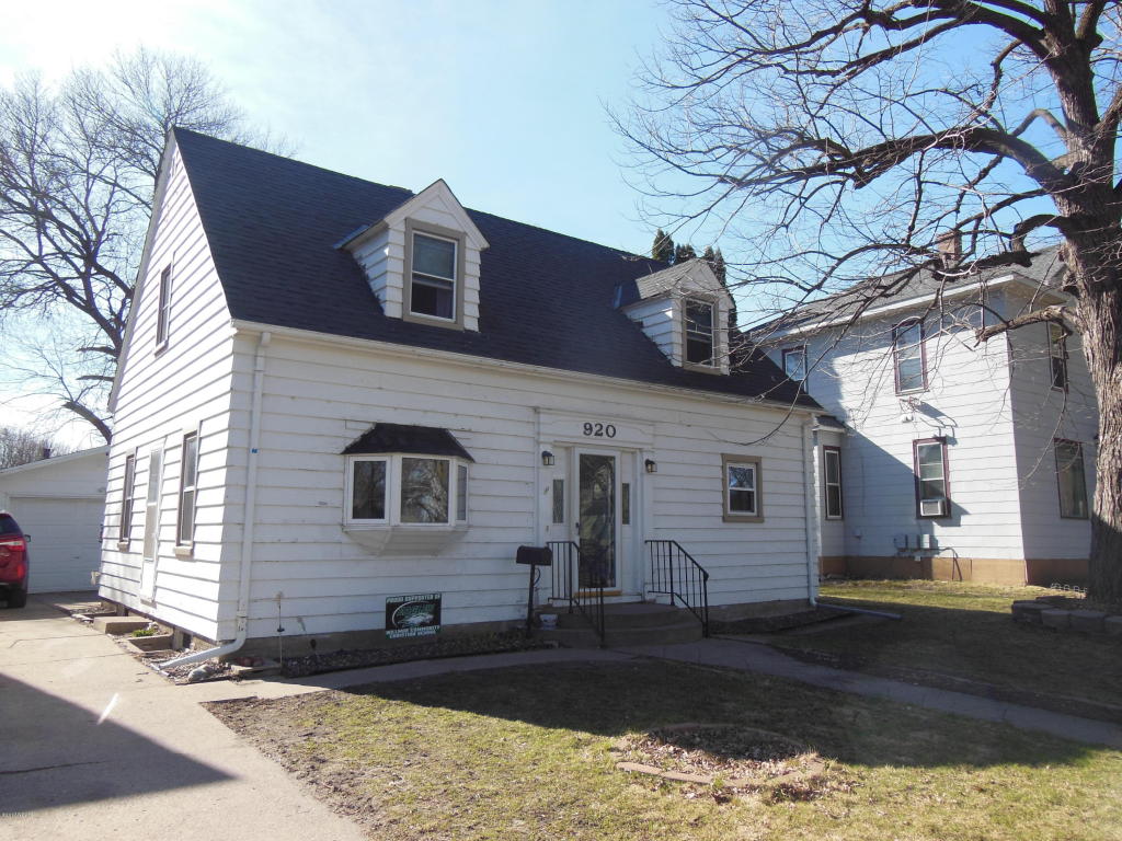 920 5th Street, Willmar, MN 56201