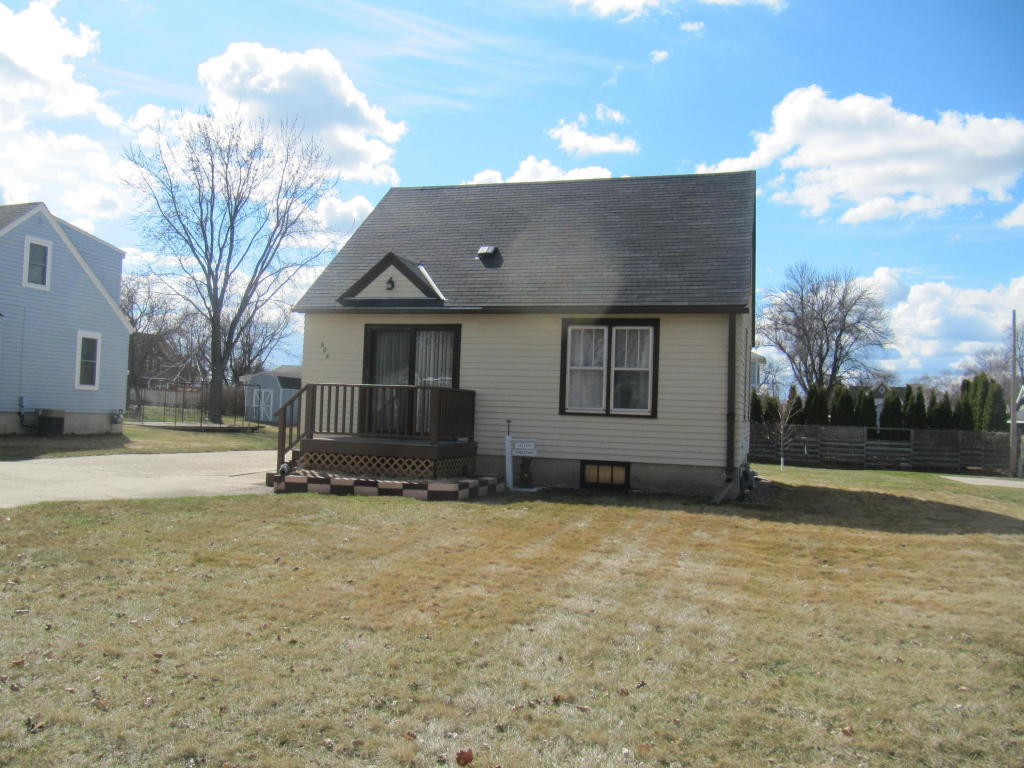 608 11th Street, Benson, MN 56215