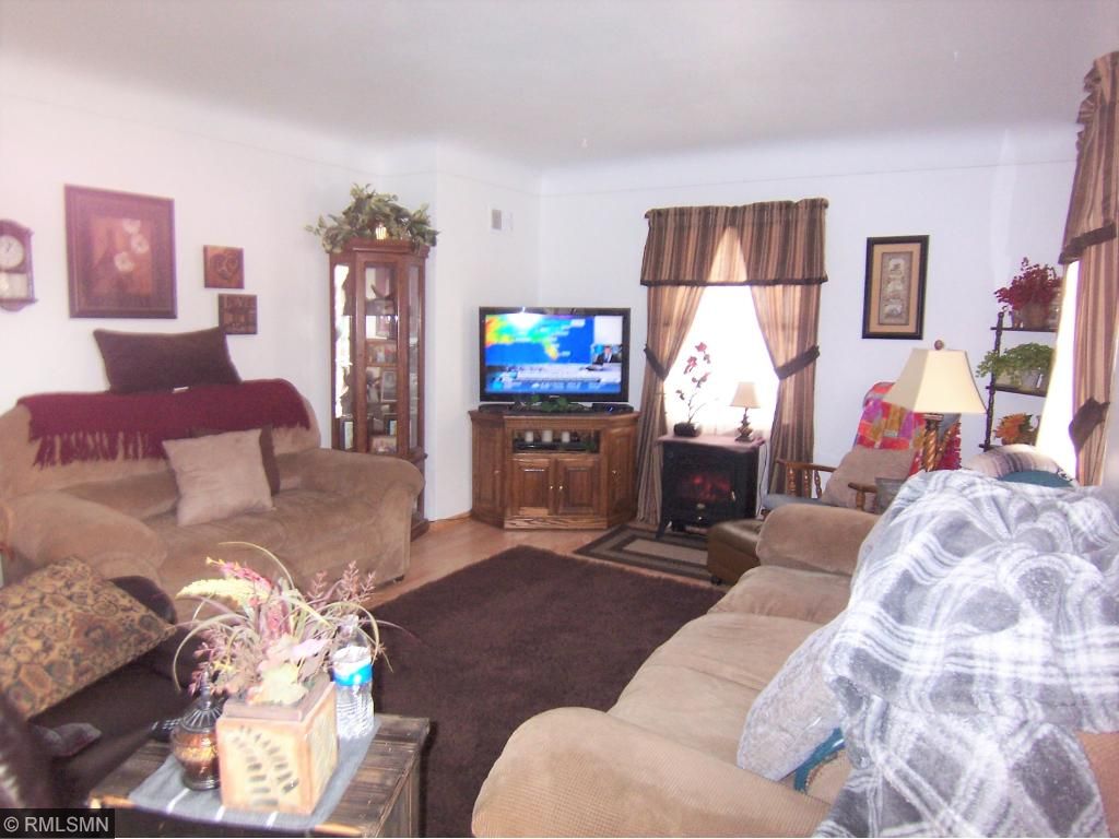 119 Gemini Avenue W, Cosmos, MN 56228