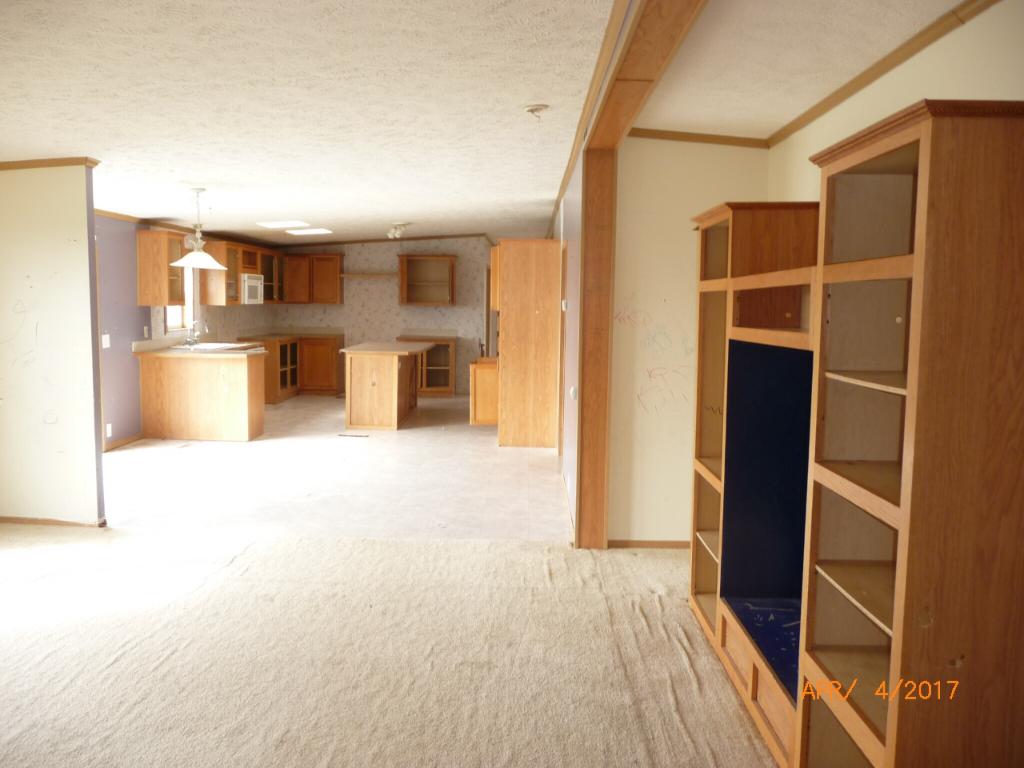 501 Lindstrom Avenue W, Grove City, MN 56243