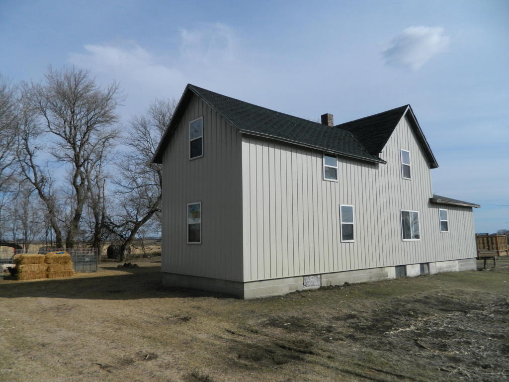 33956 Lake Avenue, Hancock, MN 56244
