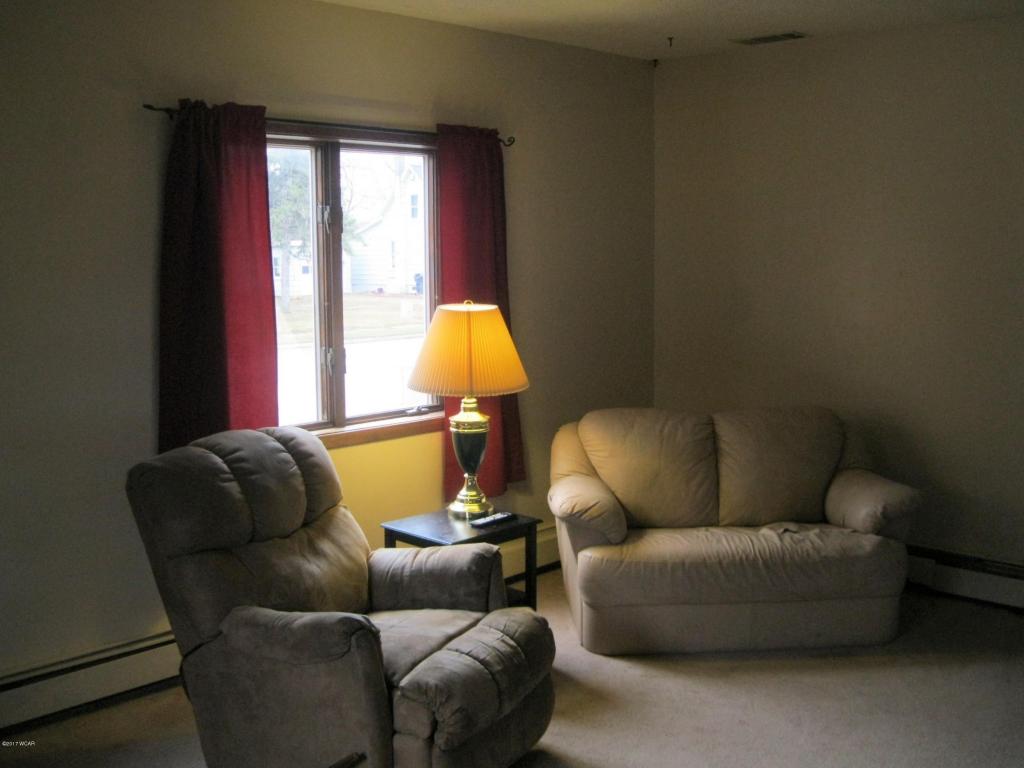604 Kendall Street, Marshall, MN 56258