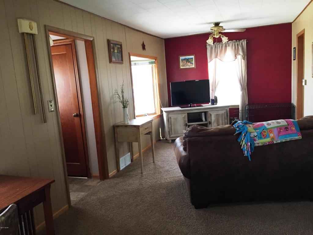 406 Legion Field Road, Marshall, MN 56258