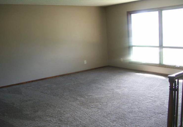 1111 Bruce CirMarshall, MN, 56258Lyon County