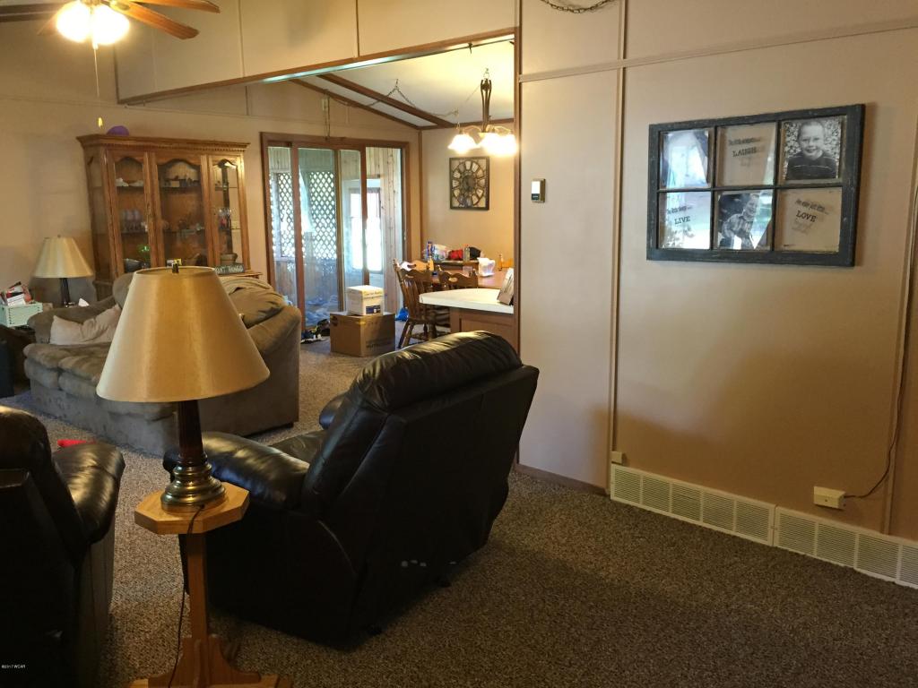 400 Marion Street, Milroy, MN 56263
